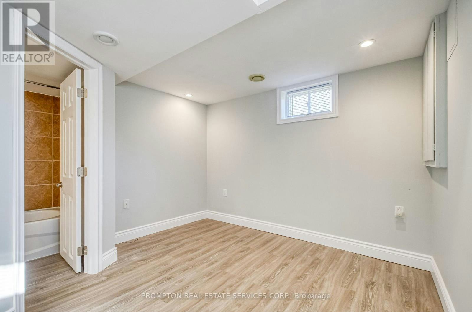 19786 Yonge Street, East Gwillimbury, ON, L9N 1A9 - 28