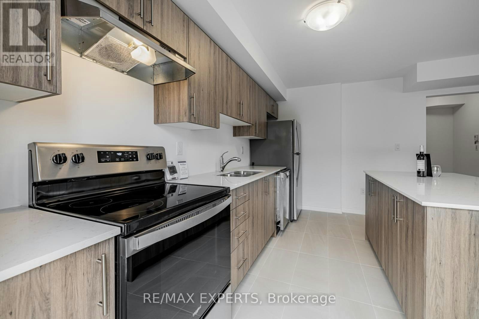 13 Silo Mews, Barrie, ON, L9J 0C2 - 19