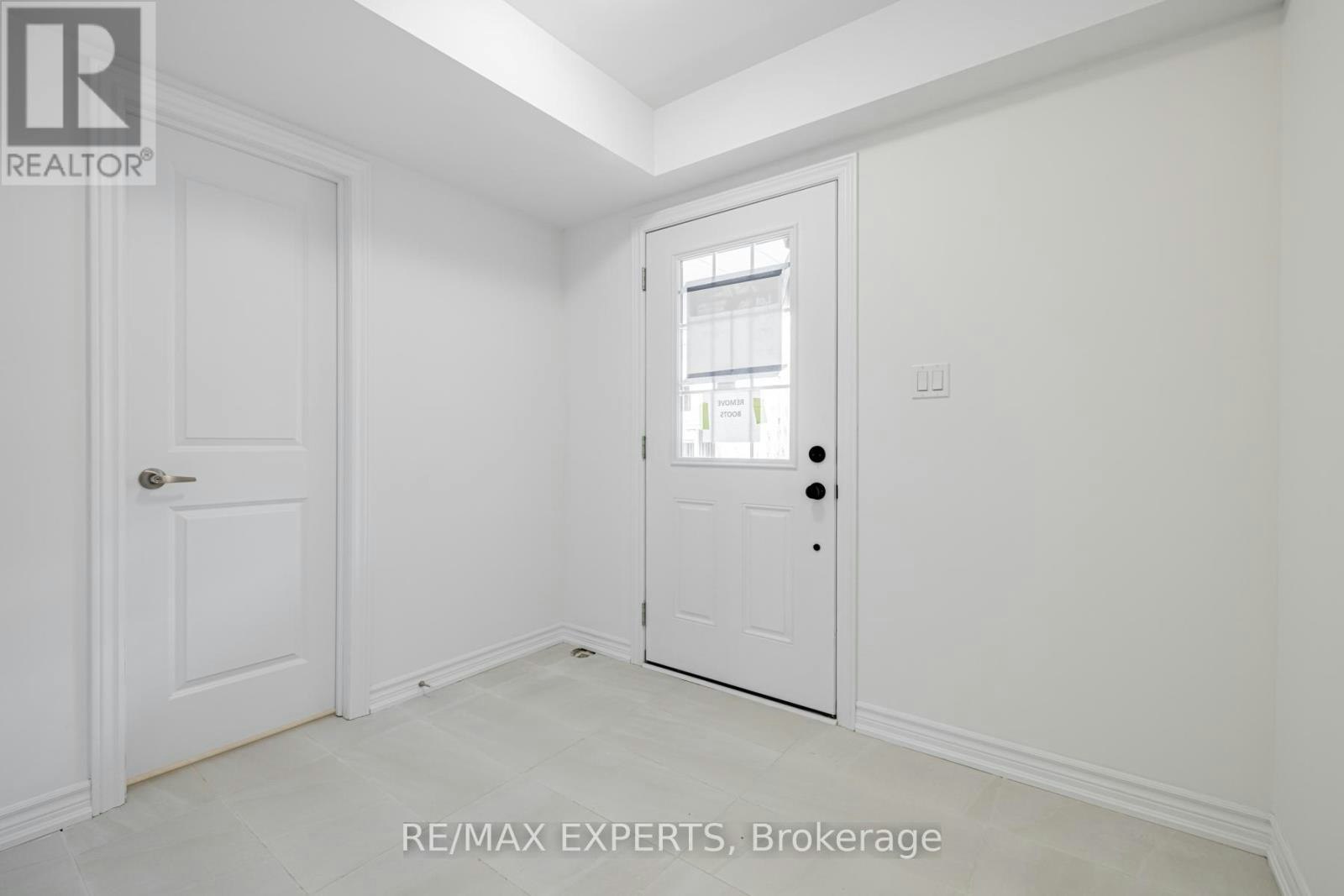 13 Silo Mews, Barrie, ON, L9J 0C2 - 20