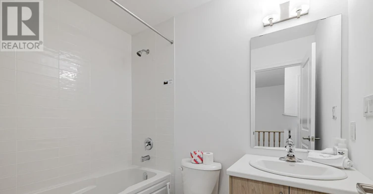 13 Silo Mews, Barrie, ON, L9J 0C2 - 26