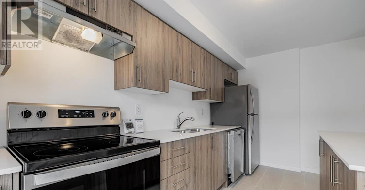 13 Silo Mews, Barrie, ON, L9J 0C2 - 17