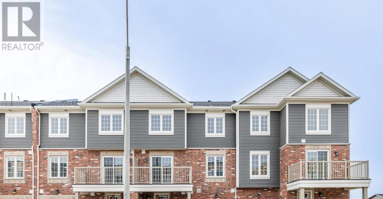 13 Silo Mews, Barrie, ON, L9J 0C2 - 2
