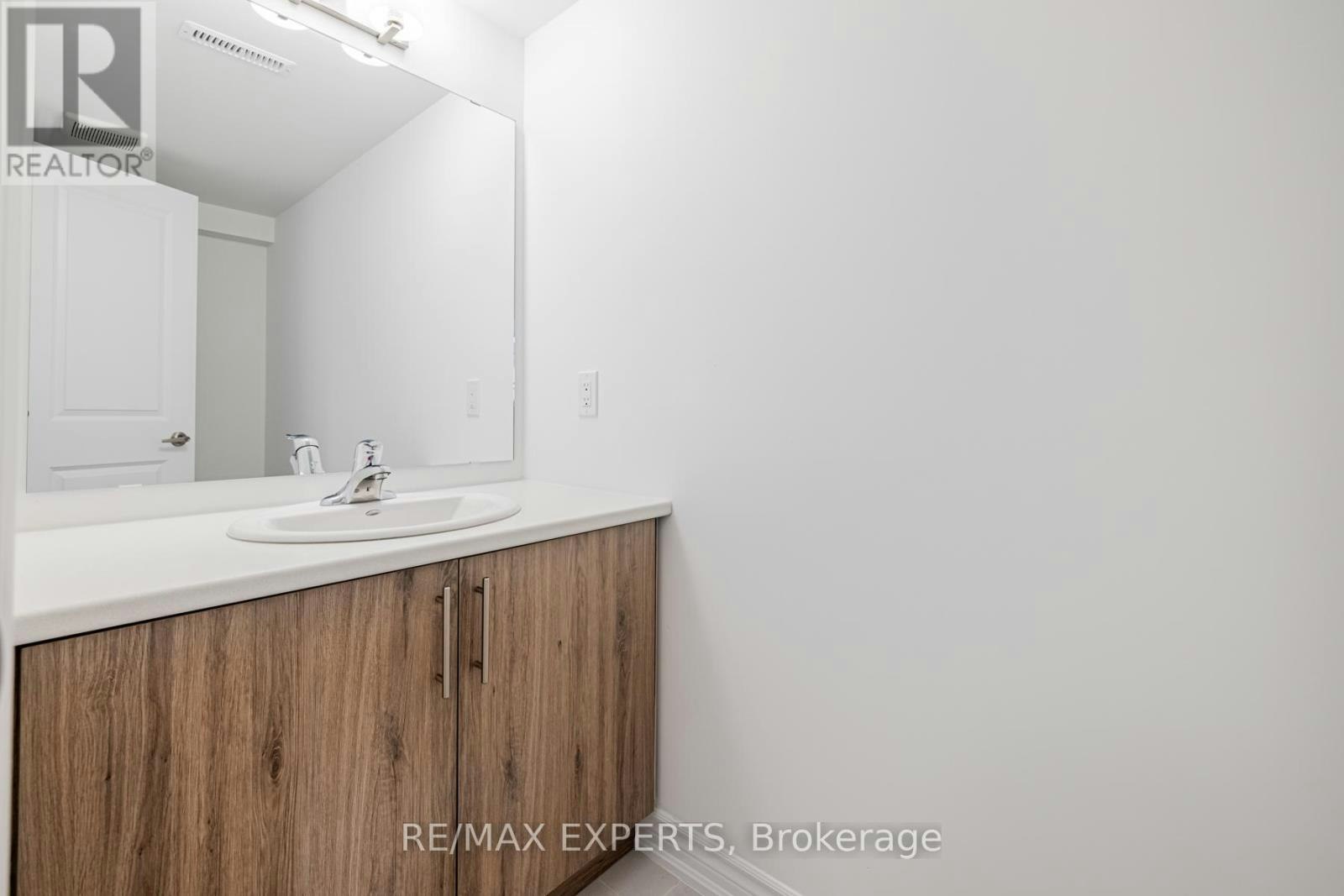 13 Silo Mews, Barrie, ON, L9J 0C2 - 10