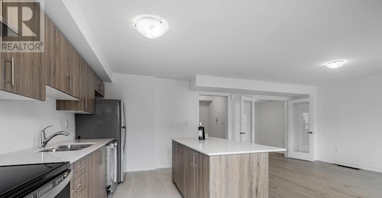 13 Silo Mews, Barrie, ON, L9J 0C2 - 18