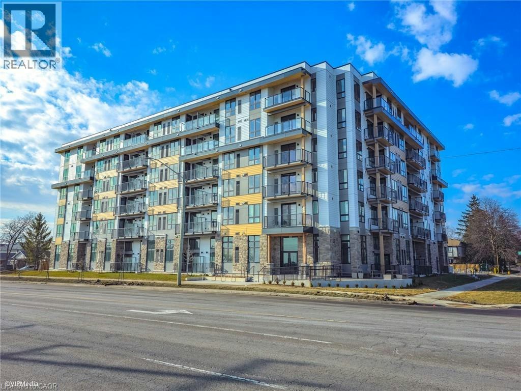 604-101 Golden Eagle Road, Waterloo, ON, N2V 1C3