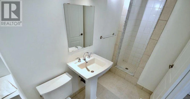 B-312 Rustic Road, Toronto, ON, M6L 1W5 - 15