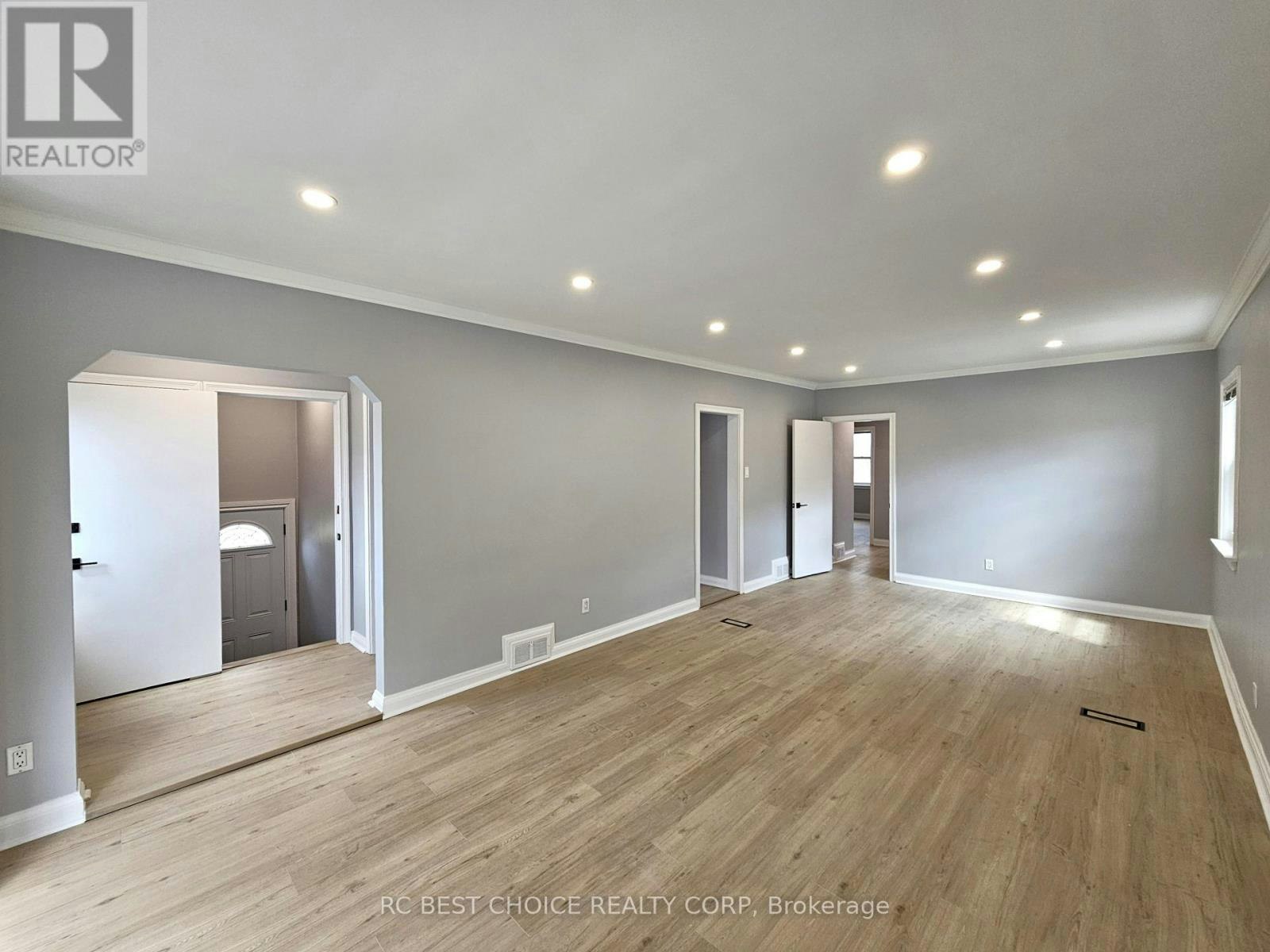 MAIN-45 Mayall Avenue, Toronto, ON, M3L 1E7 - 7