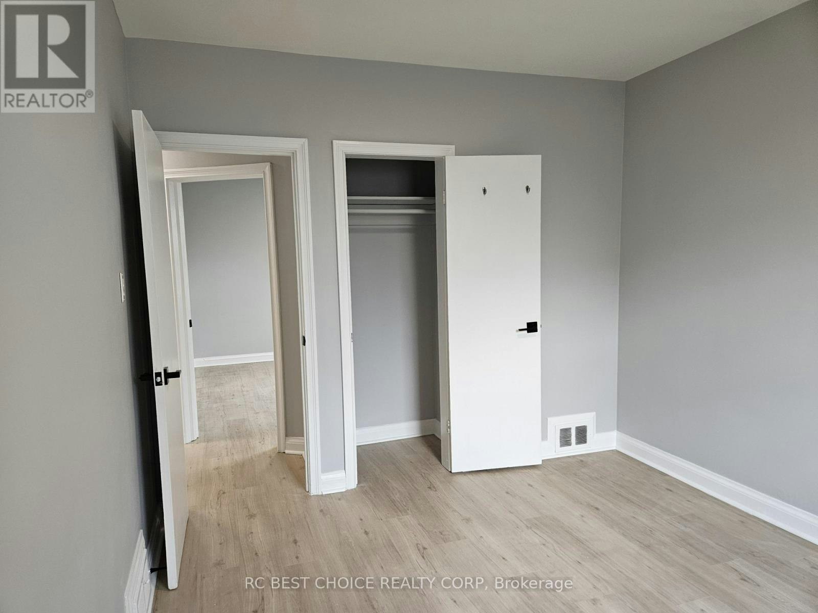 MAIN-45 Mayall Avenue, Toronto, ON, M3L 1E7 - 25
