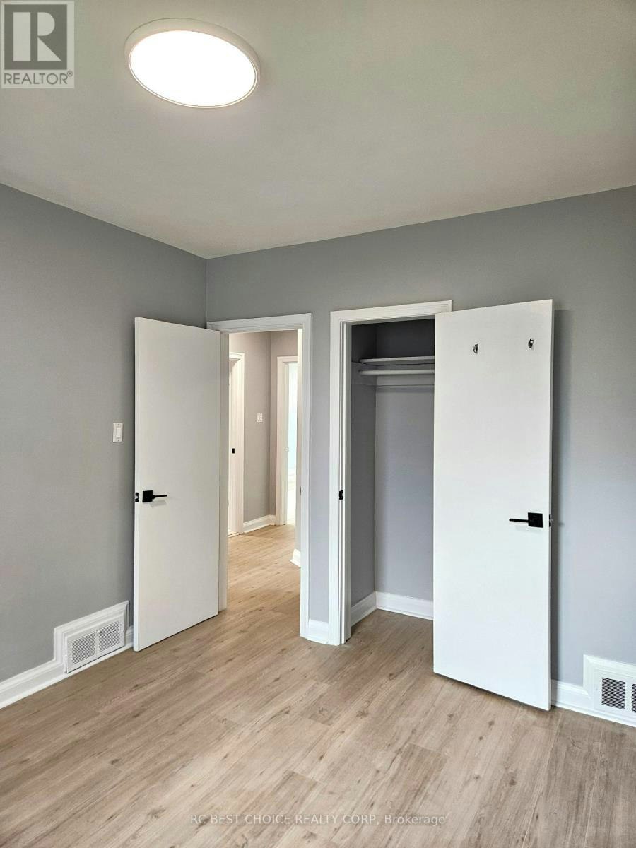 MAIN-45 Mayall Avenue, Toronto, ON, M3L 1E7 - 26