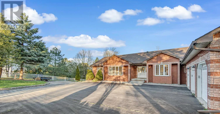 UPPER 3100-30 Side Road, Milton, ON, N0B 2K0 - 3