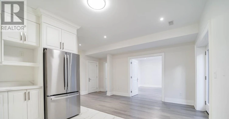 BSMT-300 Cornelius Parkway E, Toronto, ON, M3K 1T8 - 3