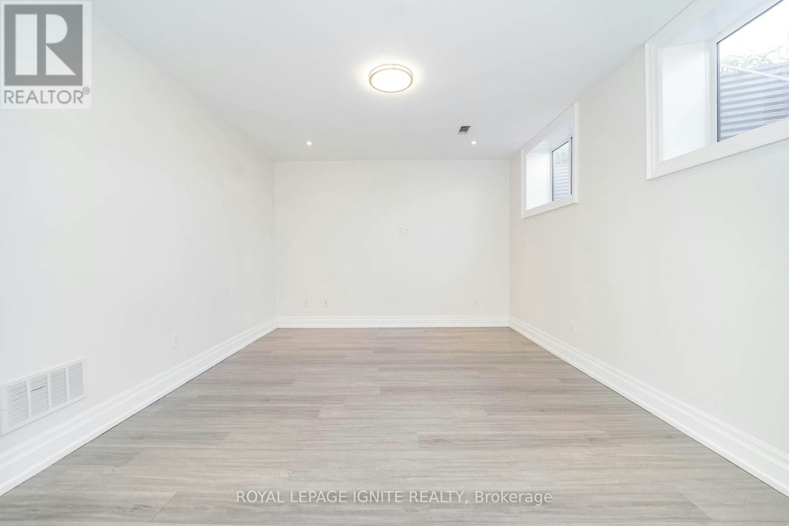 BSMT-300 Cornelius Parkway E, Toronto, ON, M3K 1T8 - 5