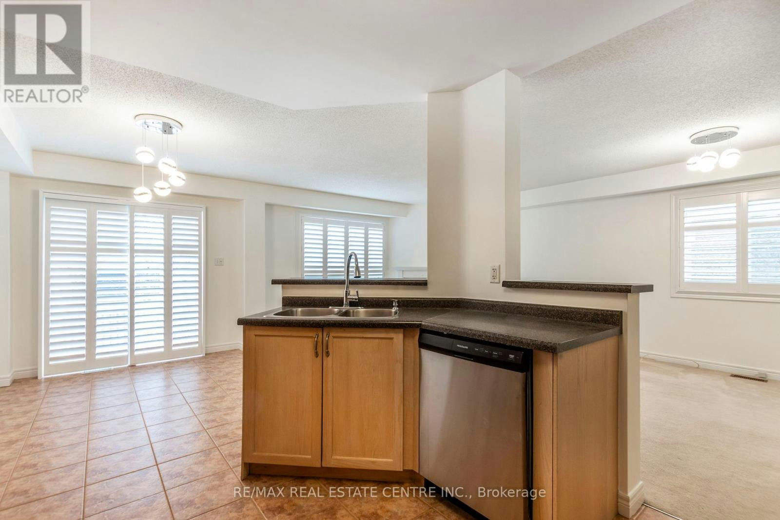 29-130 Robert Street, Milton, ON, L9T 6E3 - 12