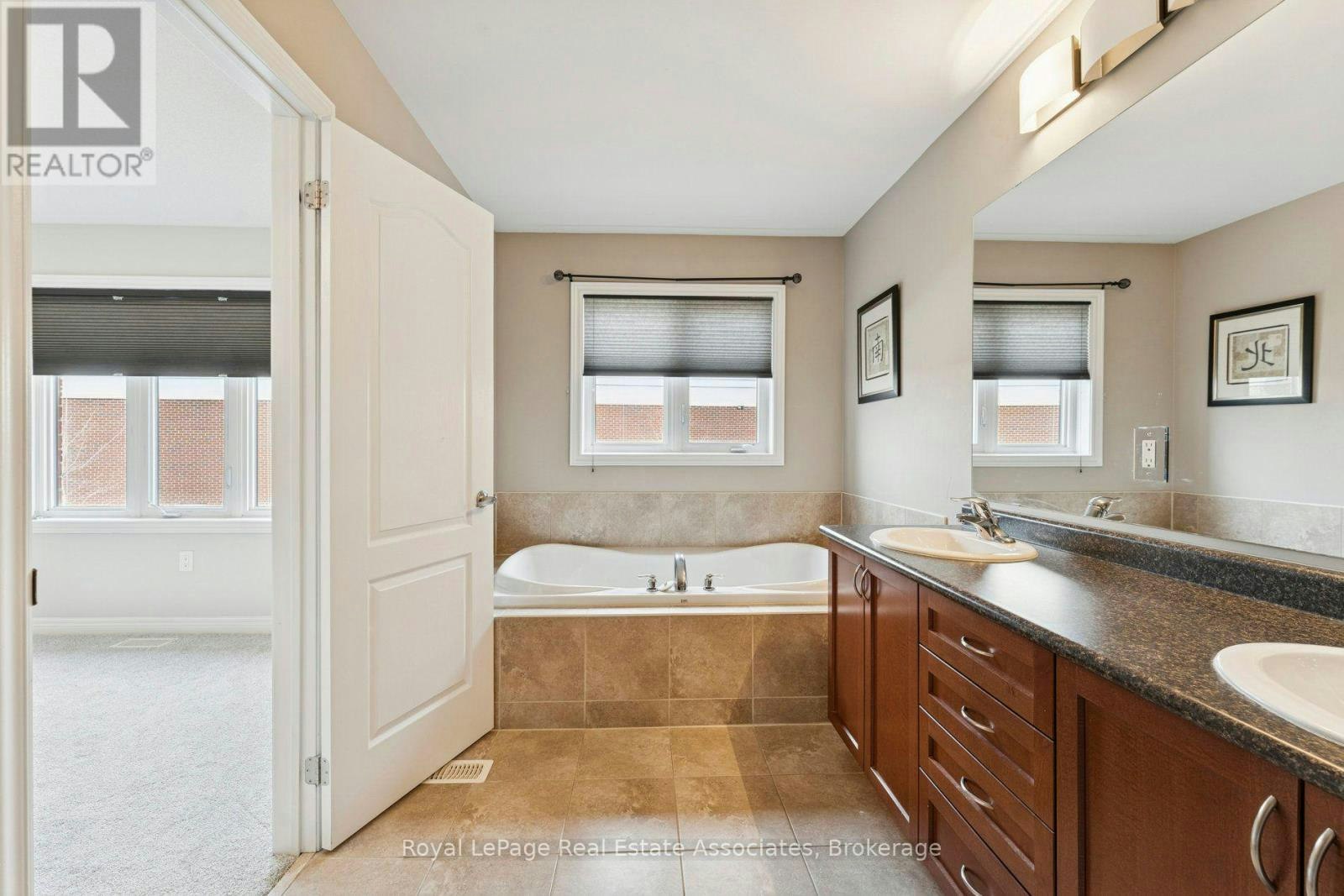 12 Diamond Leaf Lane, Halton Hills, ON, L7G 0G7 - 23