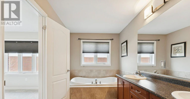 12 Diamond Leaf Lane, Halton Hills, ON, L7G 0G7 - 23
