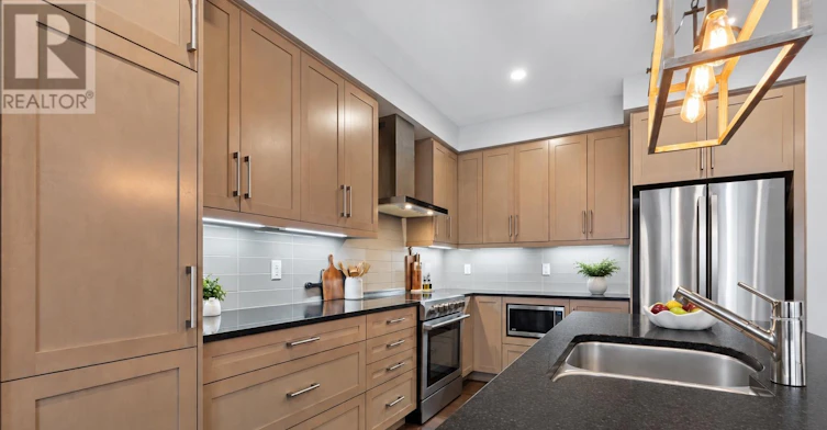 74 Michael Stoqua Street, Ottawa, ON, K1K 5A2 - 8