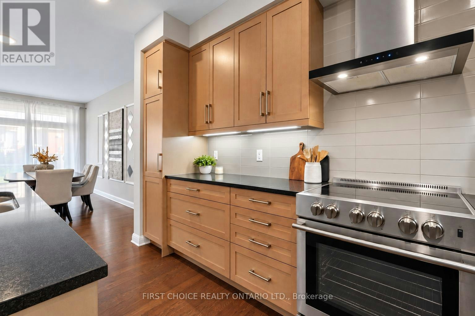 74 Michael Stoqua Street, Ottawa, ON, K1K 5A2 - 12