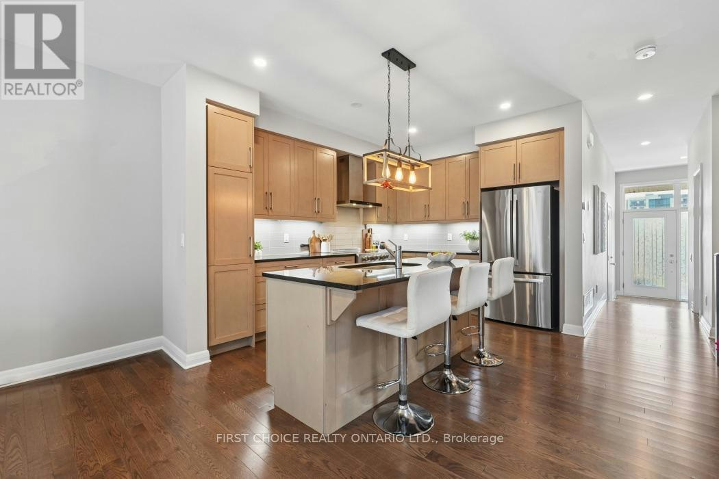 74 Michael Stoqua Street, Ottawa, ON, K1K 5A2 - 7