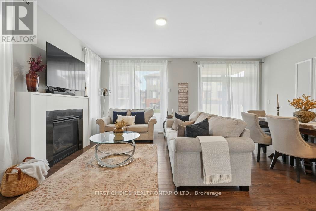 74 Michael Stoqua Street, Ottawa, ON, K1K 5A2 - 17
