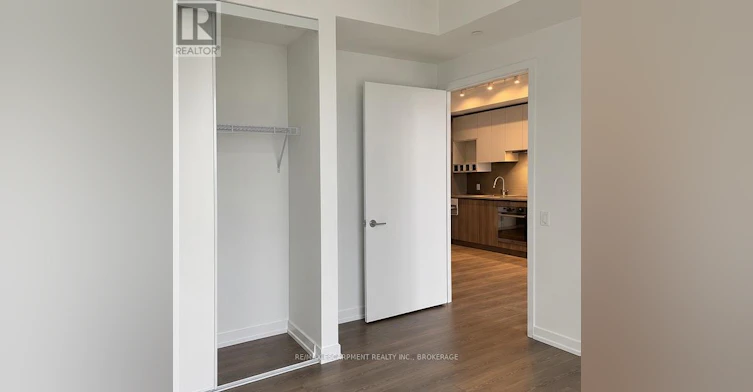 4307-898 Portage Parkway, Vaughan, ON, L4K 0J6 - 7