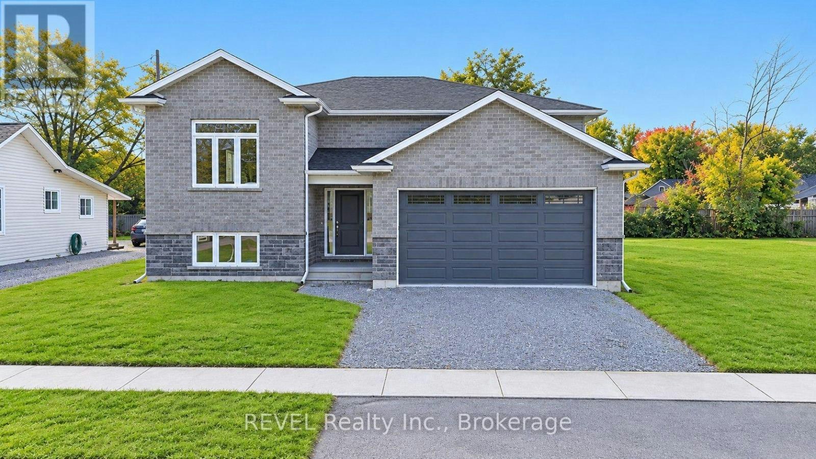 735 Dominion Road, Fort Erie, ON, L2A 1G9