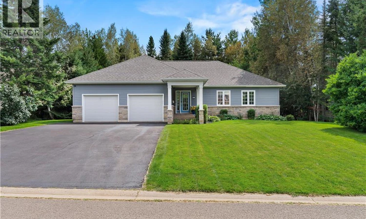 169 Maurice Crescent