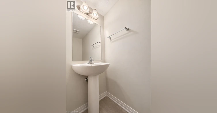 96 Progress Crescent, Kitchener, ON, N2R 0R7 - 7