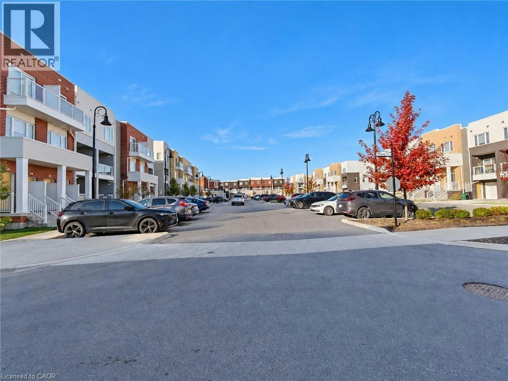 96 Progress Crescent, Kitchener, ON, N2R 0R7 - 4