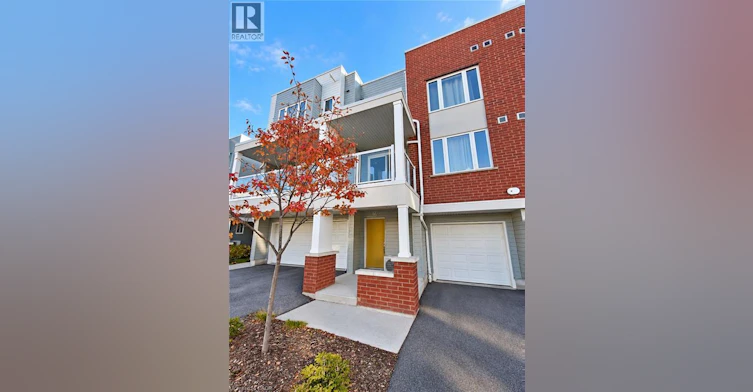 96 Progress Crescent, Kitchener, ON, N2R 0R7 - 2