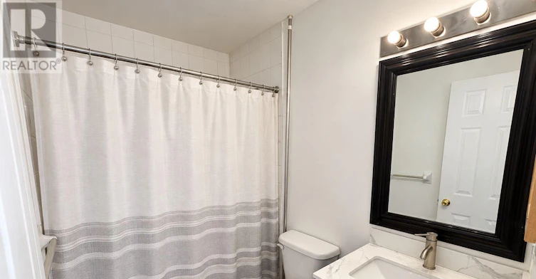 15 Mcgonigal Lane, Ajax, ON, L1T 4H1 - 7