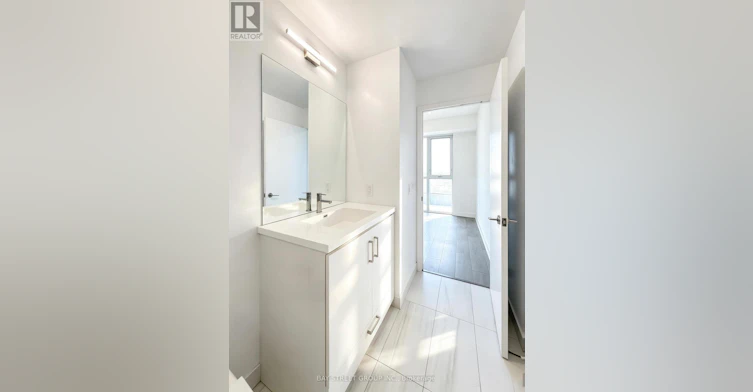 710-10 Honeycrisp Crescent, Vaughan, ON, L4K 0M8 - 15