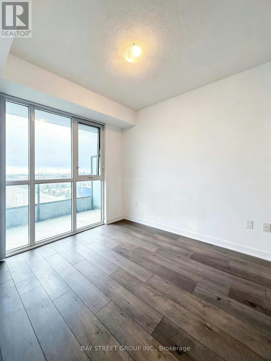 710-10 Honeycrisp Crescent, Vaughan, ON, L4K 0M8 - 14