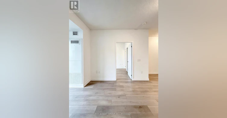 710-10 Honeycrisp Crescent, Vaughan, ON, L4K 0M8 - 8