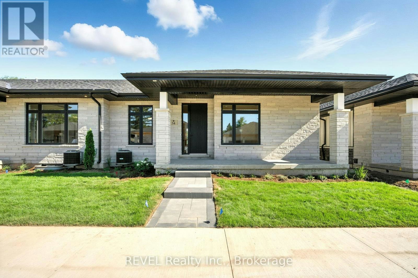 11 Accursi Crescent, Pelham, ON, L0S 1E2