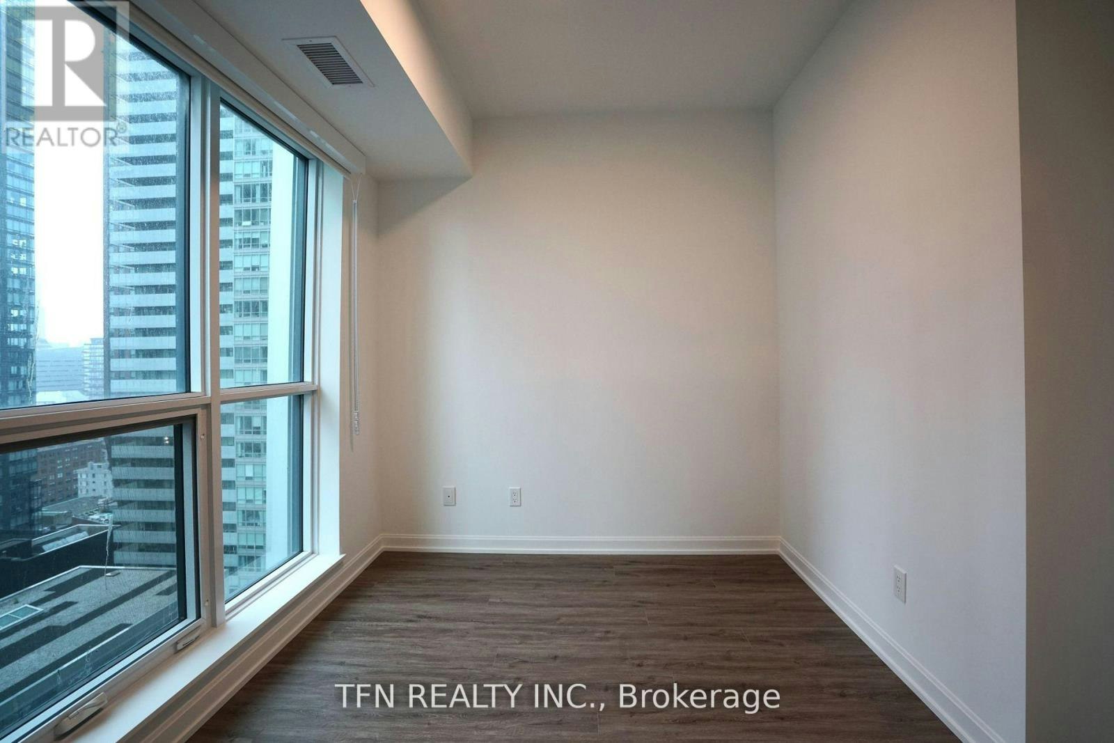 2306-327 King Street W, Toronto, ON, M5V 0W7 - 3