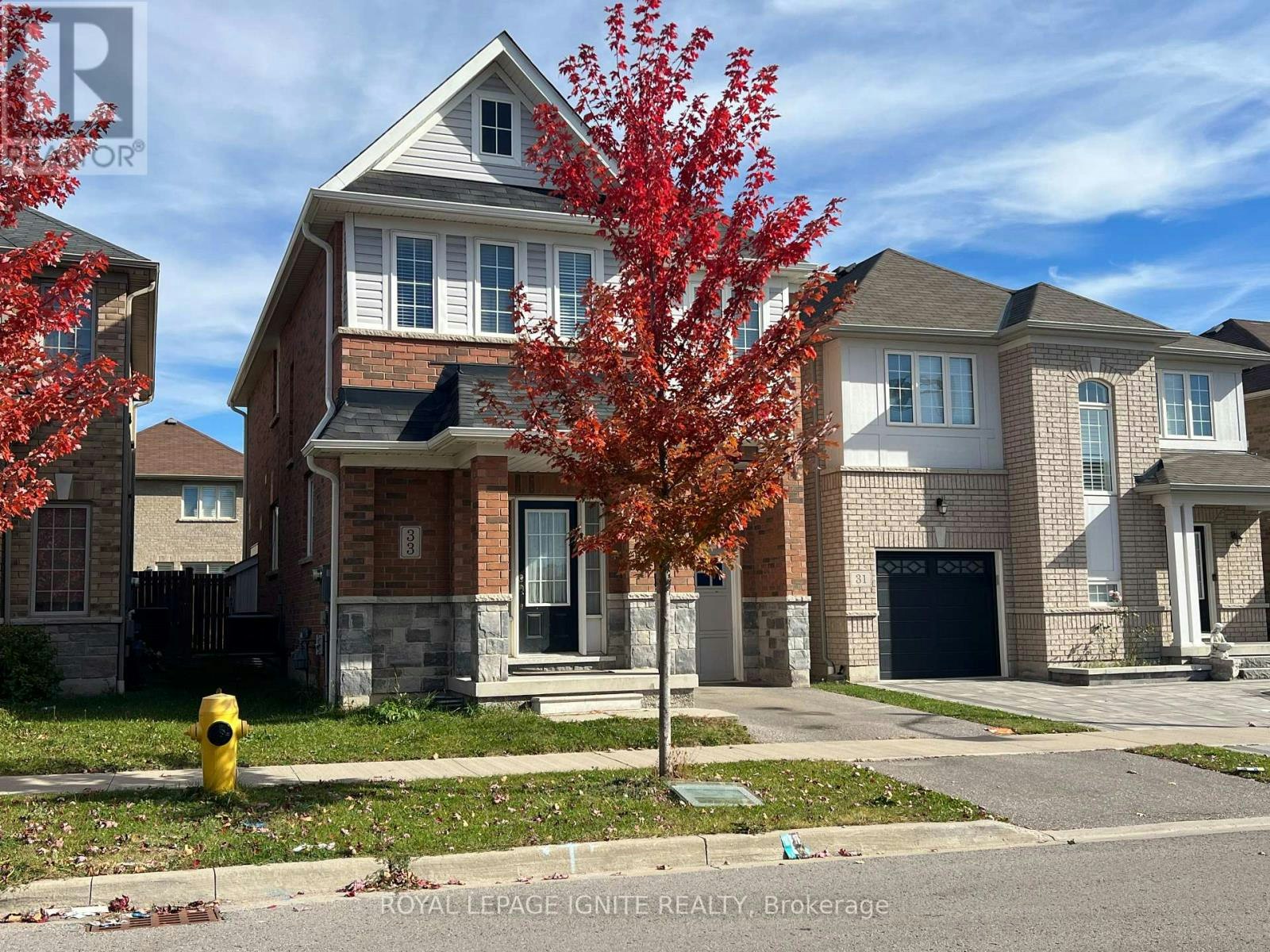 33 Ainsbury Avenue, Ajax, ON, L1Z 0S7 - 2