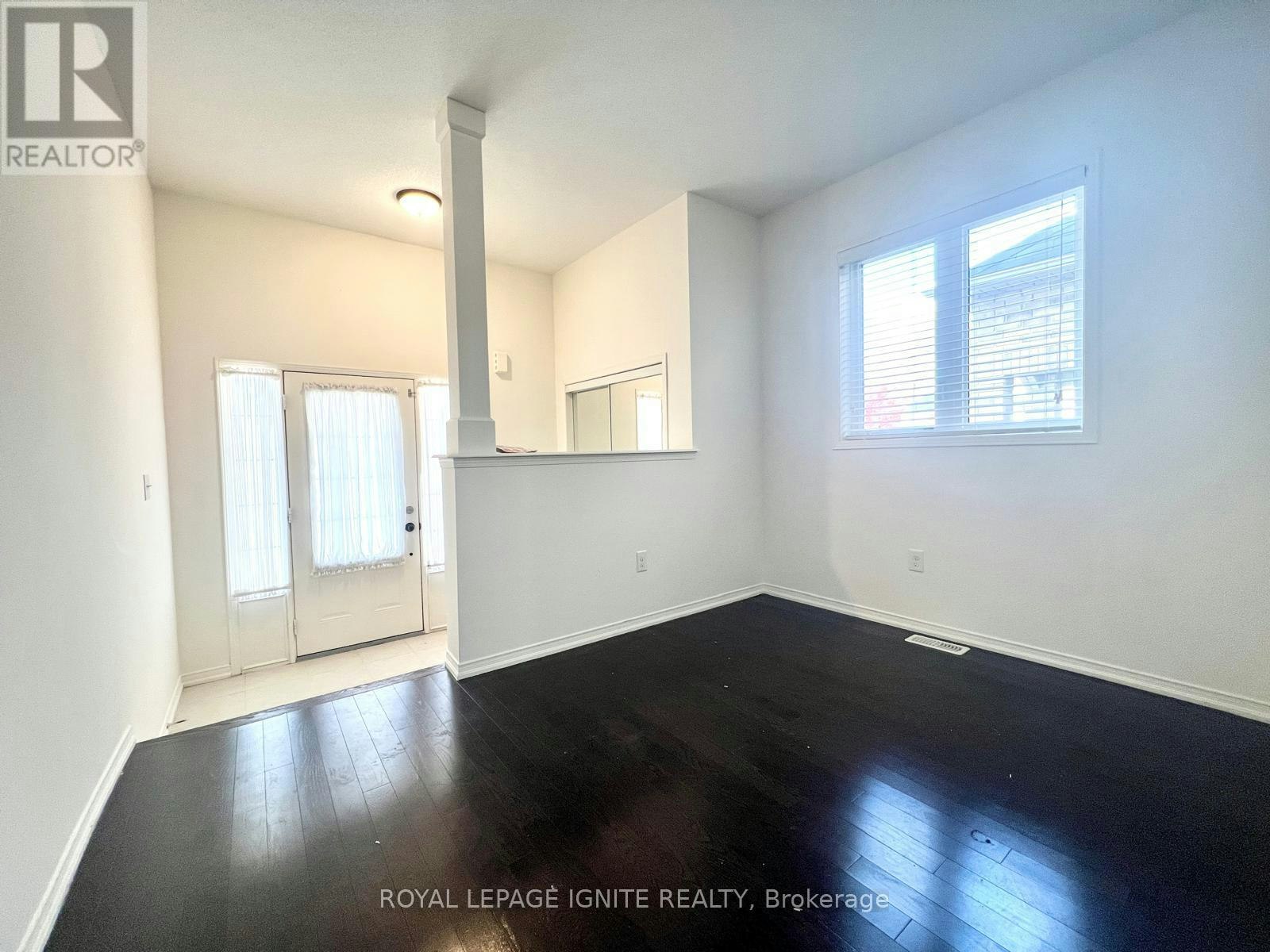 33 Ainsbury Avenue, Ajax, ON, L1Z 0S7 - 4