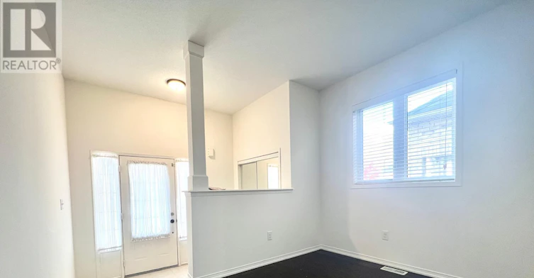 33 Ainsbury Avenue, Ajax, ON, L1Z 0S7 - 4