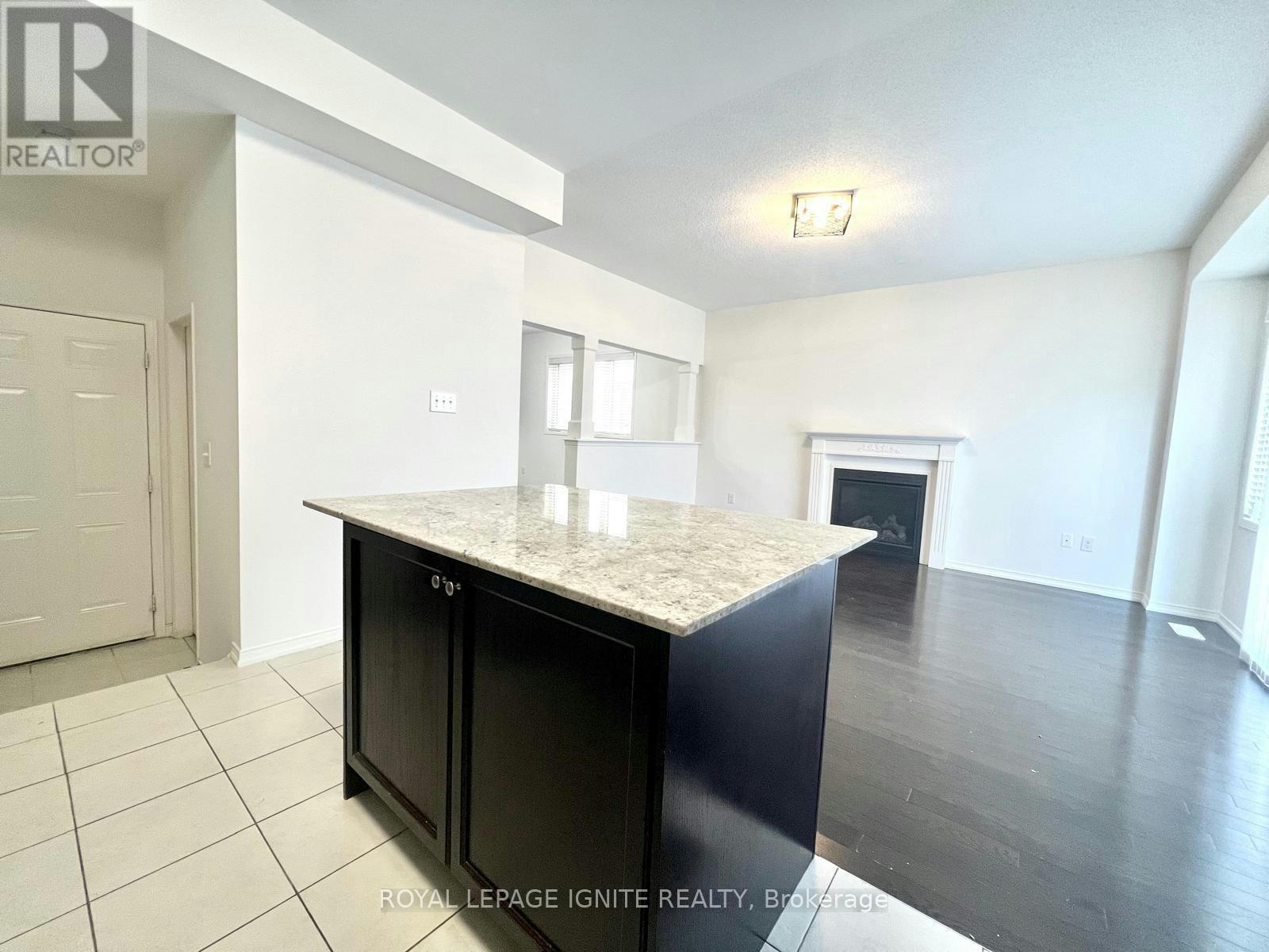 33 Ainsbury Avenue, Ajax, ON, L1Z 0S7 - 6