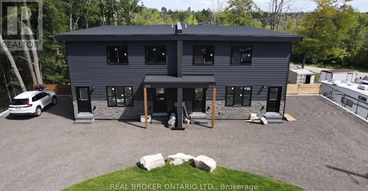 3-4383 Huronia Road, Severn, ON, L3V 0G7