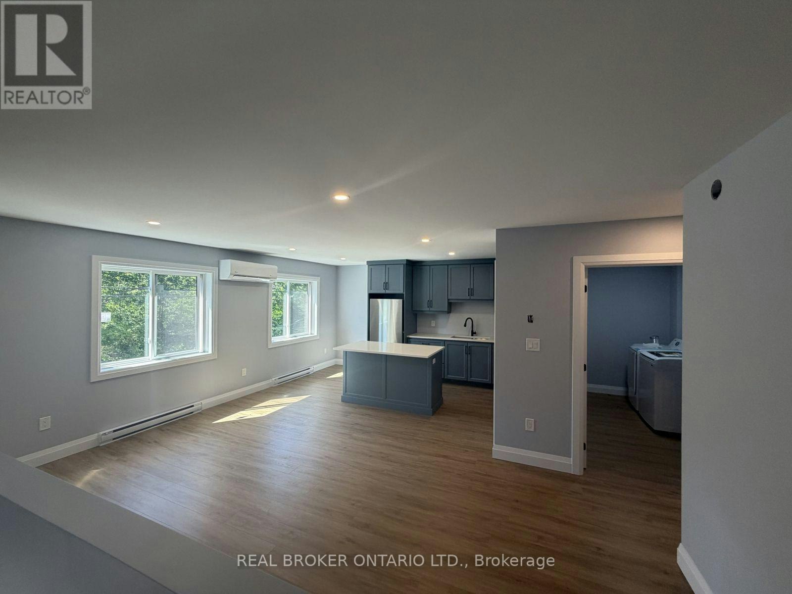3-4385 Huronia Road, Severn, ON, L3V 0G7 - 6