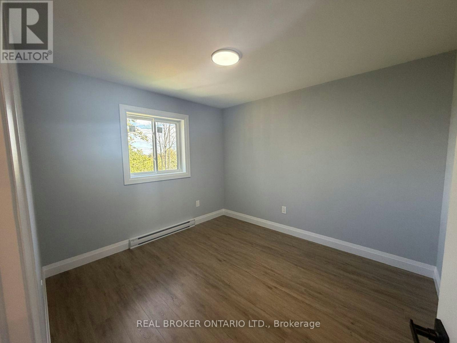 3-4385 Huronia Road, Severn, ON, L3V 0G7 - 8