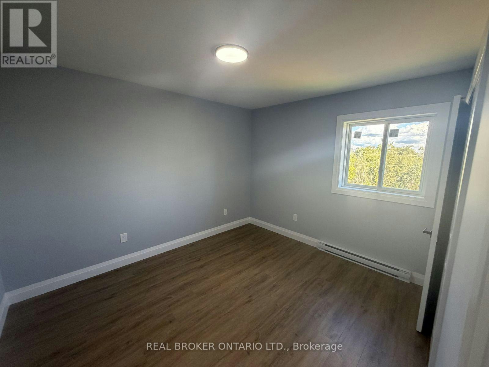 3-4385 Huronia Road, Severn, ON, L3V 0G7 - 7