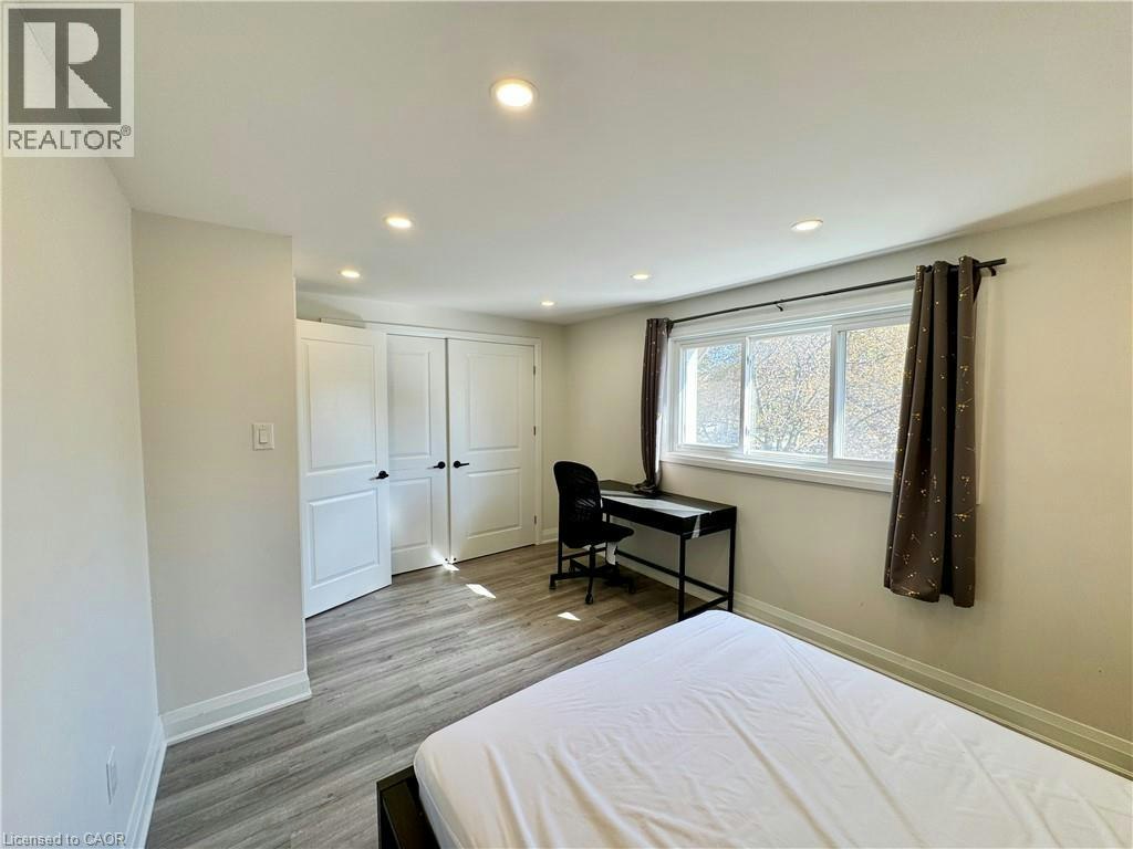 134 Jansen Avenue, Kitchener, ON, N2A 2L7 - 13