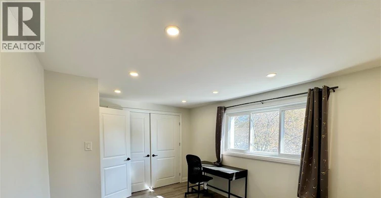 134 Jansen Avenue, Kitchener, ON, N2A 2L7 - 13