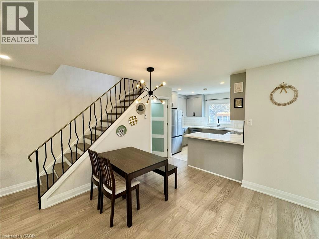 134 Jansen Avenue, Kitchener, ON, N2A 2L7 - 21