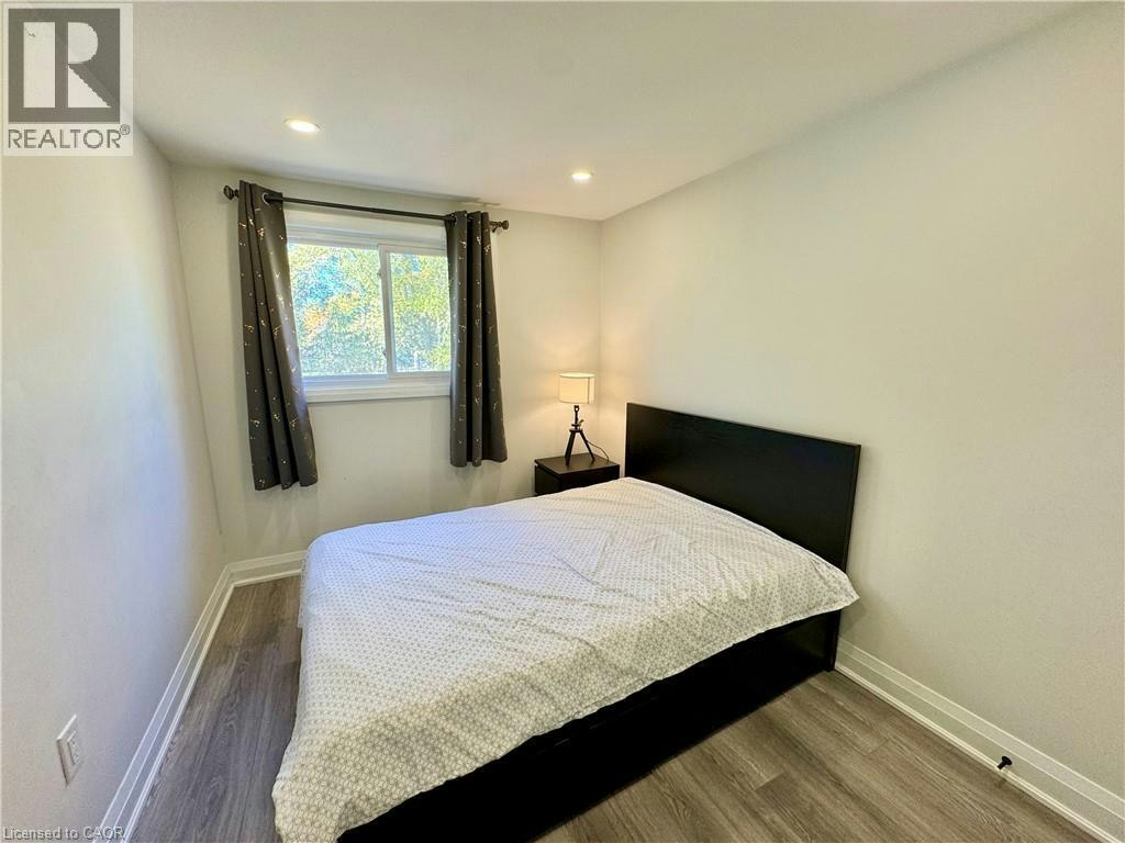 134 Jansen Avenue, Kitchener, ON, N2A 2L7 - 5