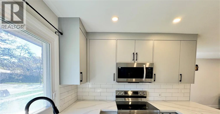 134 Jansen Avenue, Kitchener, ON, N2A 2L7 - 18