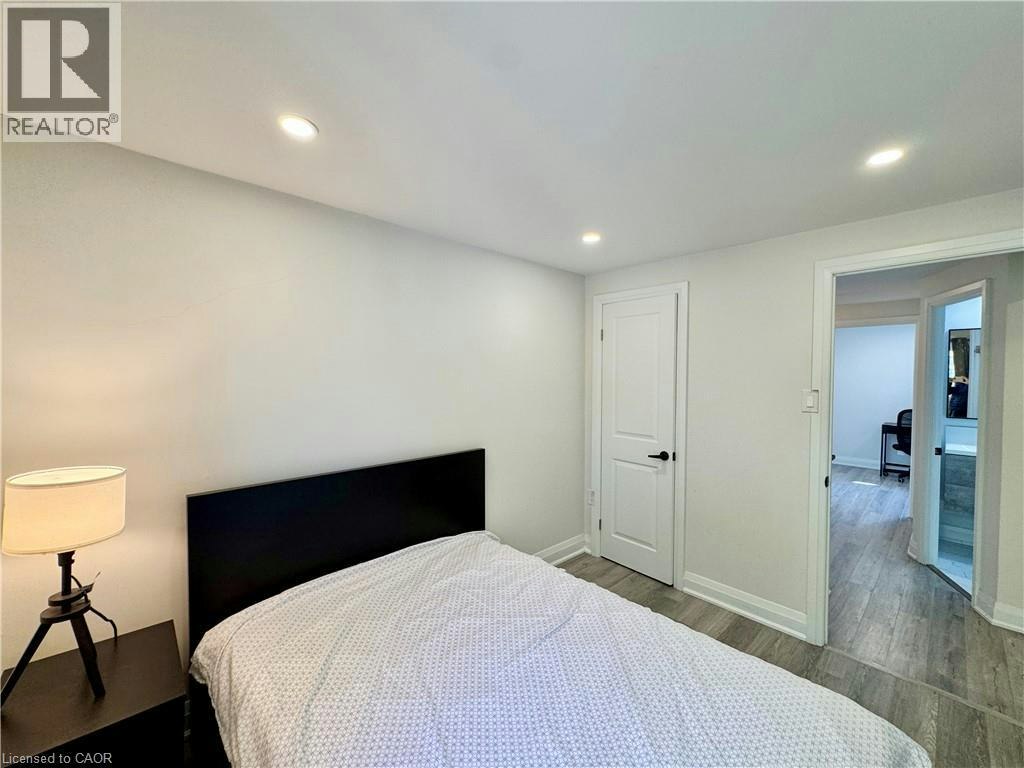 134 Jansen Avenue, Kitchener, ON, N2A 2L7 - 4