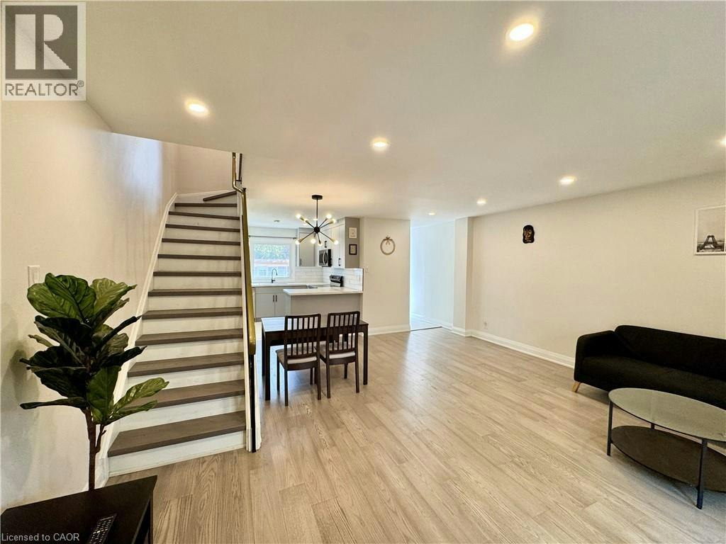 134 Jansen Avenue, Kitchener, ON, N2A 2L7 - 23